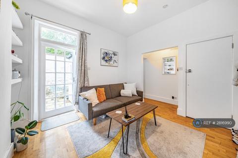 1 bedroom flat to rent, Clapham, London, SW4