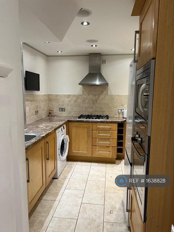 Kitchen Entrance
