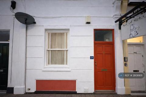 undefined, Balls Pond Road, London, N1