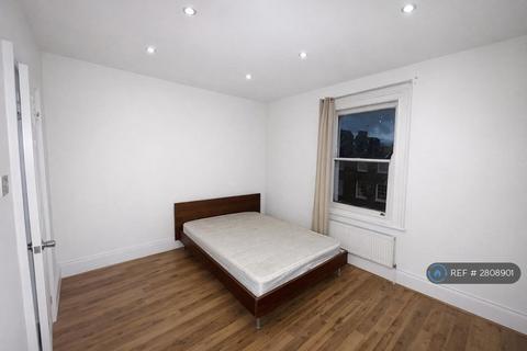 undefined, Balls Pond Road, London, N1