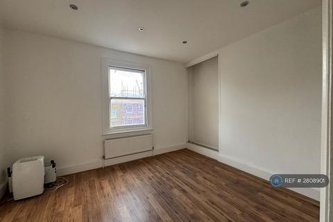 undefined, Balls Pond Road, London, N1