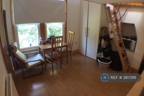 undefined, Sunninghill Rd, London, SE13