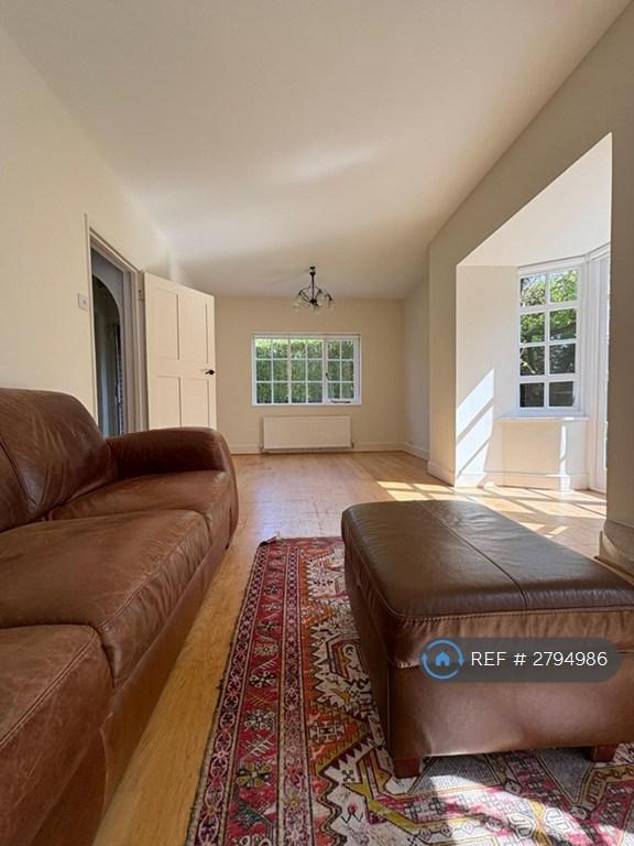 Living Room &amp; Dining Area