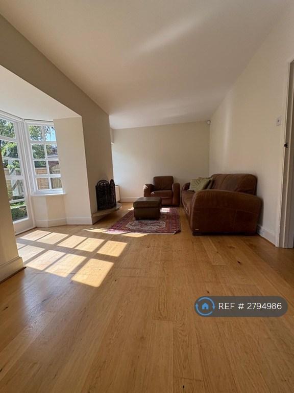 Living Room &amp; Dining Area