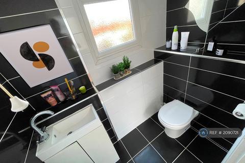 undefined, Beaulieu Court, Basingstoke, RG21