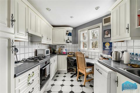 2 bedroom apartment for sale, Queens Avenue, London, N10