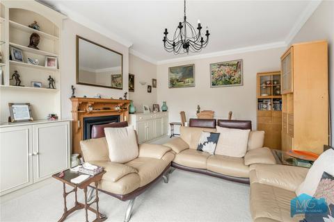 undefined, Queens Avenue, London, N10