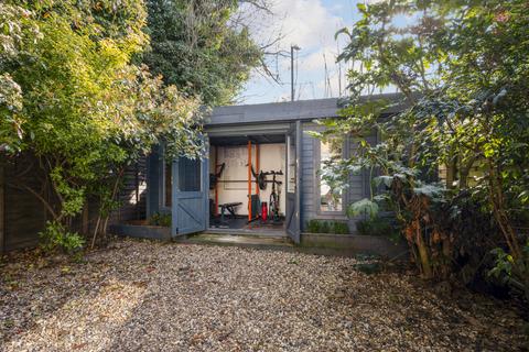 2 bedroom apartment for sale, Southdown Road, Wimbledon, London SW20