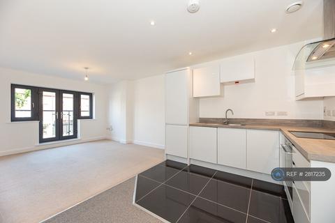 undefined, London Road, Mitcham, CR4