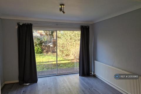 undefined, Woodhouse Lane, Sale, M33