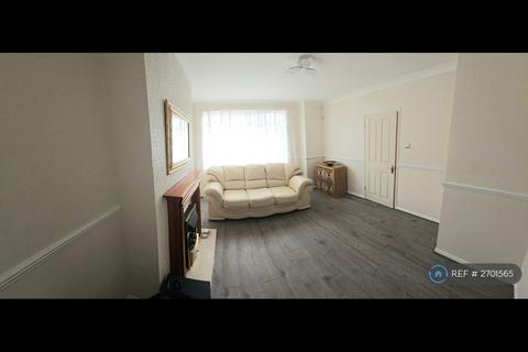 undefined, Hill Rise, Luton, LU3