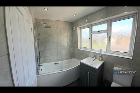 undefined, Hill Rise, Luton, LU3