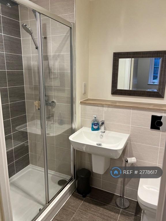 Ensuite Bathroom