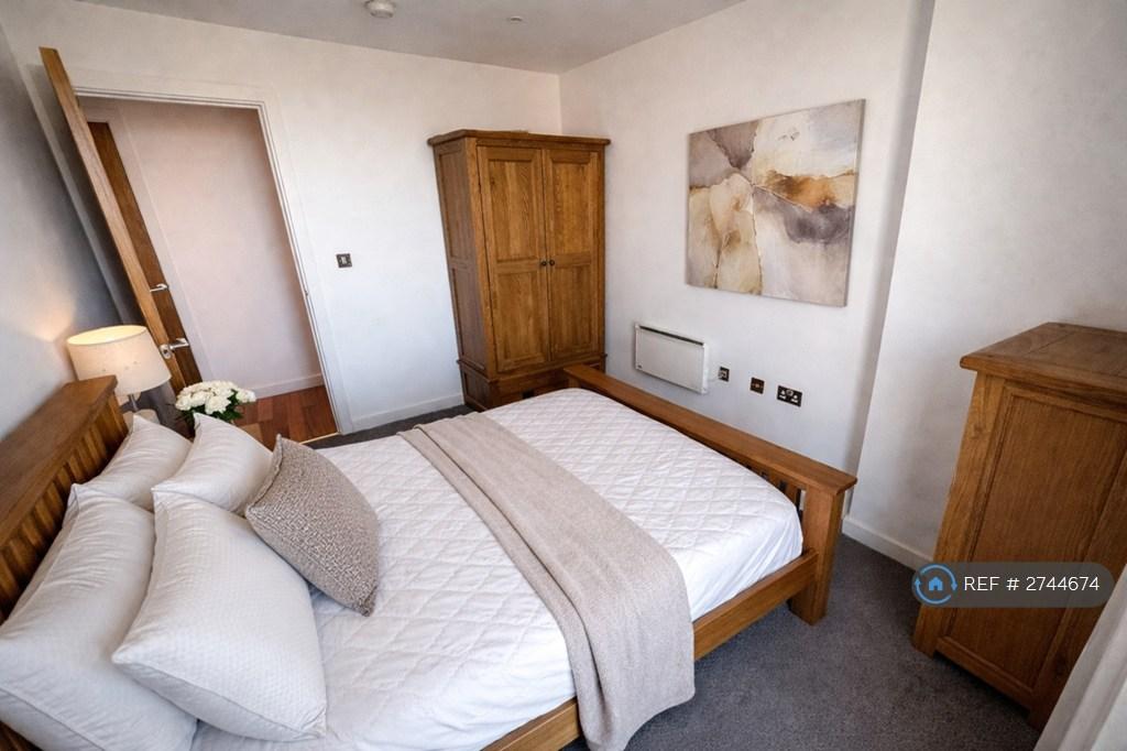 Lovely Second Bedroom