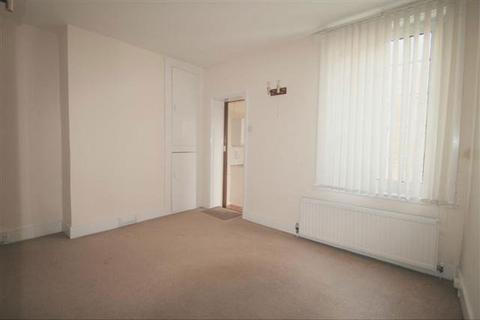2 bedroom house to rent, Princes Street, Deal