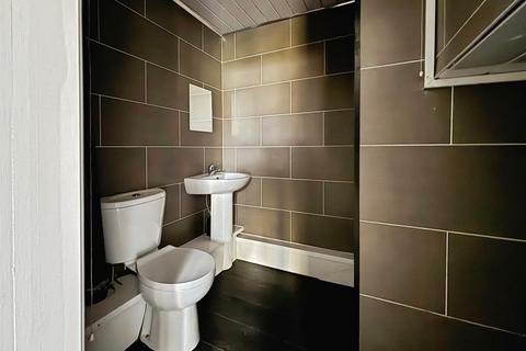 undefined, Grape Street, Bradford BD15