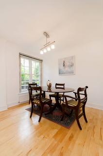2 bedroom flat to rent, Melina Place, St John's Wood, London, NW8