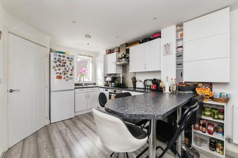 2 bedroom end of terrace house for sale, Channings Drive, Tithebarn, Exeter