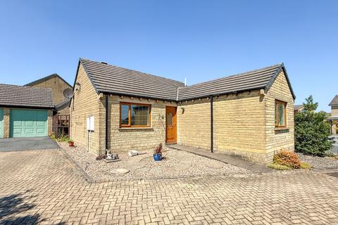 2 bedroom detached bungalow for sale, Lavender Court, Huddersfield HD4