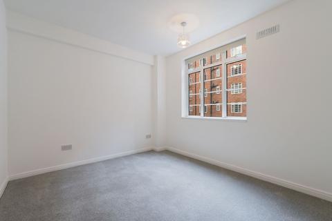 1 bedroom flat to rent, Hammersmith Road, Latymer Court Hammersmith Road, W6