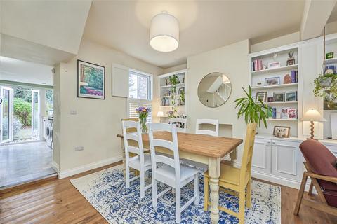 2 bedroom terraced house for sale, Besley Street, SW16