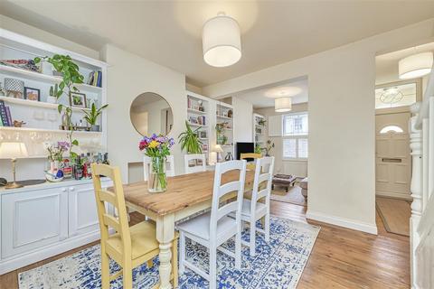2 bedroom terraced house for sale, Besley Street, SW16