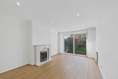 undefined, Sairard Gardens, Leigh-on-sea, SS9