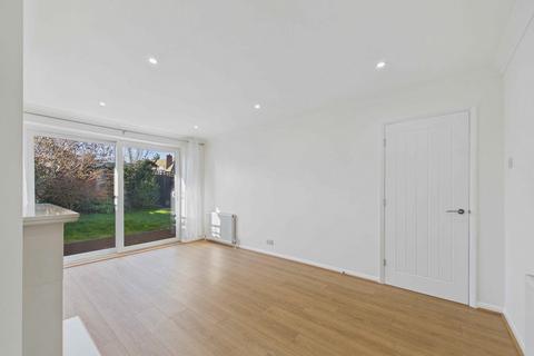 undefined, Sairard Gardens, Leigh-on-sea, SS9