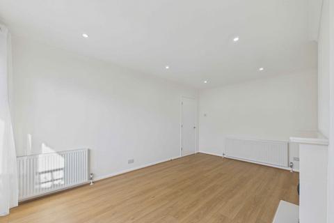 undefined, Sairard Gardens, Leigh-on-sea, SS9