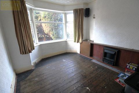 3 bedroom semi-detached house for sale, Longfield Avenue, Urmston,