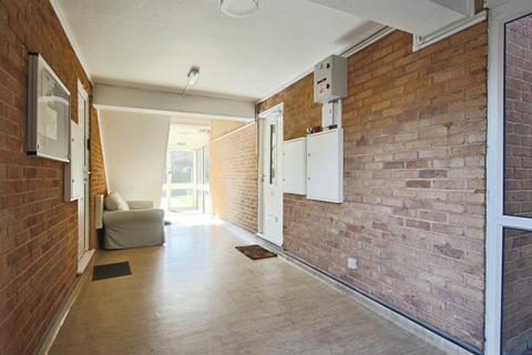 undefined, Ryland Close, Leamington Spa