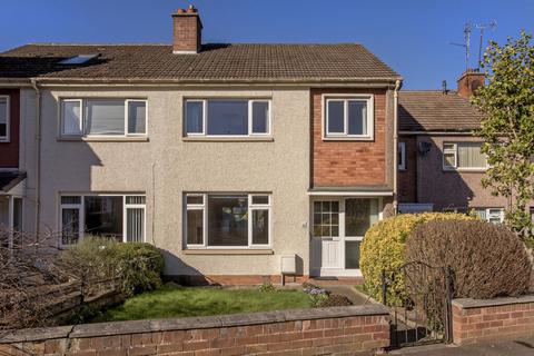 25 Orchard Brae Gardens