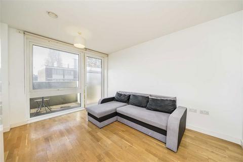 1 bedroom flat for sale, White Horse Lane, London E1