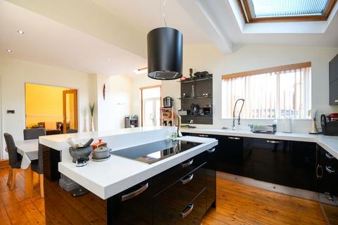undefined, Bolton Road, Salford, M6