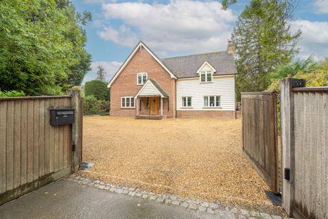 undefined, Lower road, Buckinghamshire HP22