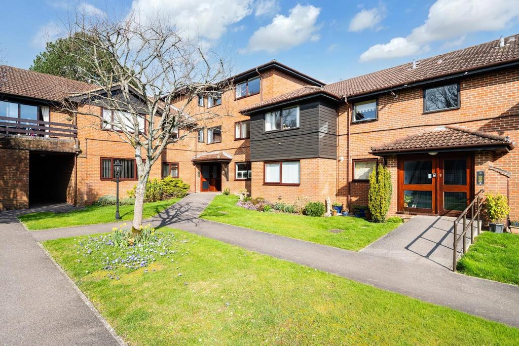 Heathside court