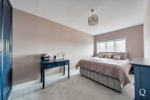 3 bedroom end of terrace house for sale, Sunflower Meadow, Minster on Sea, Sheerness, Kent, ME12