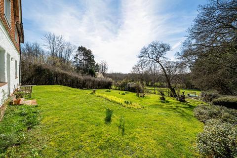 undefined, Barhatch Lane, Cranleigh, GU6