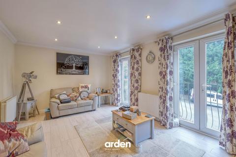 undefined, Torrs Close, Redditch, B97