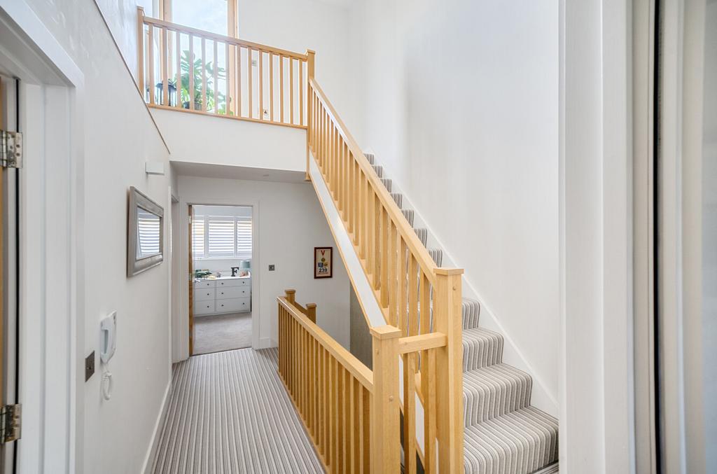 1402797-17-6978e2...