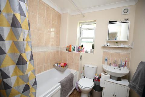 undefined, Fairby Close, Tiverton EX16