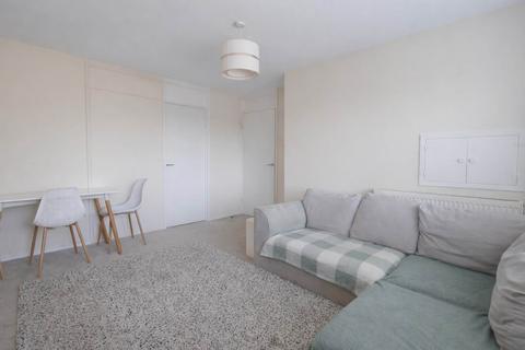 undefined, Wellfield Close, Hatfield