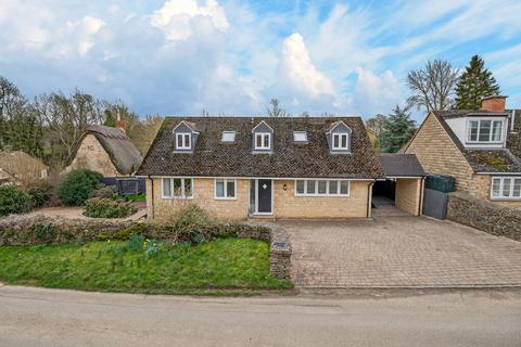 4 bedroom detached house for sale, Hollow Road Lower Tadmarton Banbury, Oxfordshire, OX15 5SS