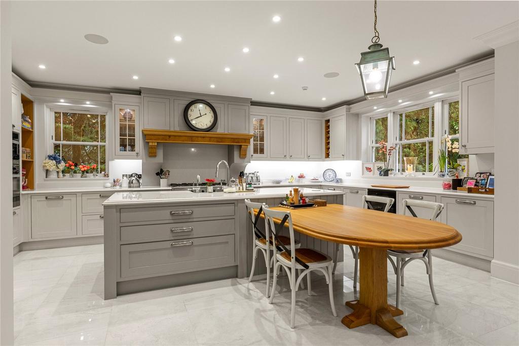 Kitchen/Breakfast