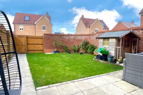 3 bedroom semi-detached house for sale, Delamere Close, Kettering NN14