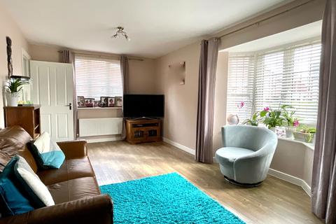 3 bedroom semi-detached house for sale, Delamere Close, Kettering NN14