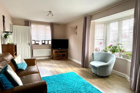 undefined, Delamere Close, Kettering NN14