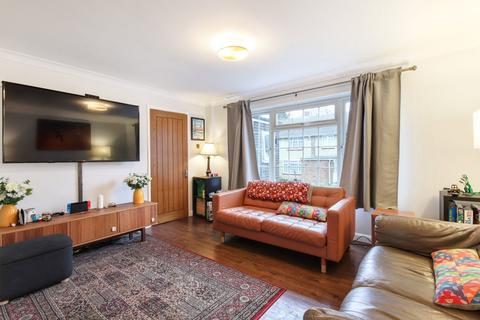 undefined, Strand Close, Meopham, Gravesend, Kent, DA13 0EQ
