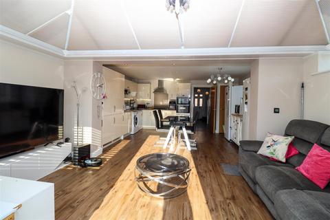 undefined, Jubilee Drive, Fleet GU52