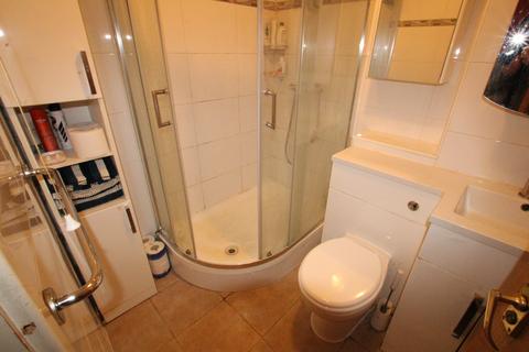 2 bedroom terraced house for sale, Brambling Close, Bushey WD23
